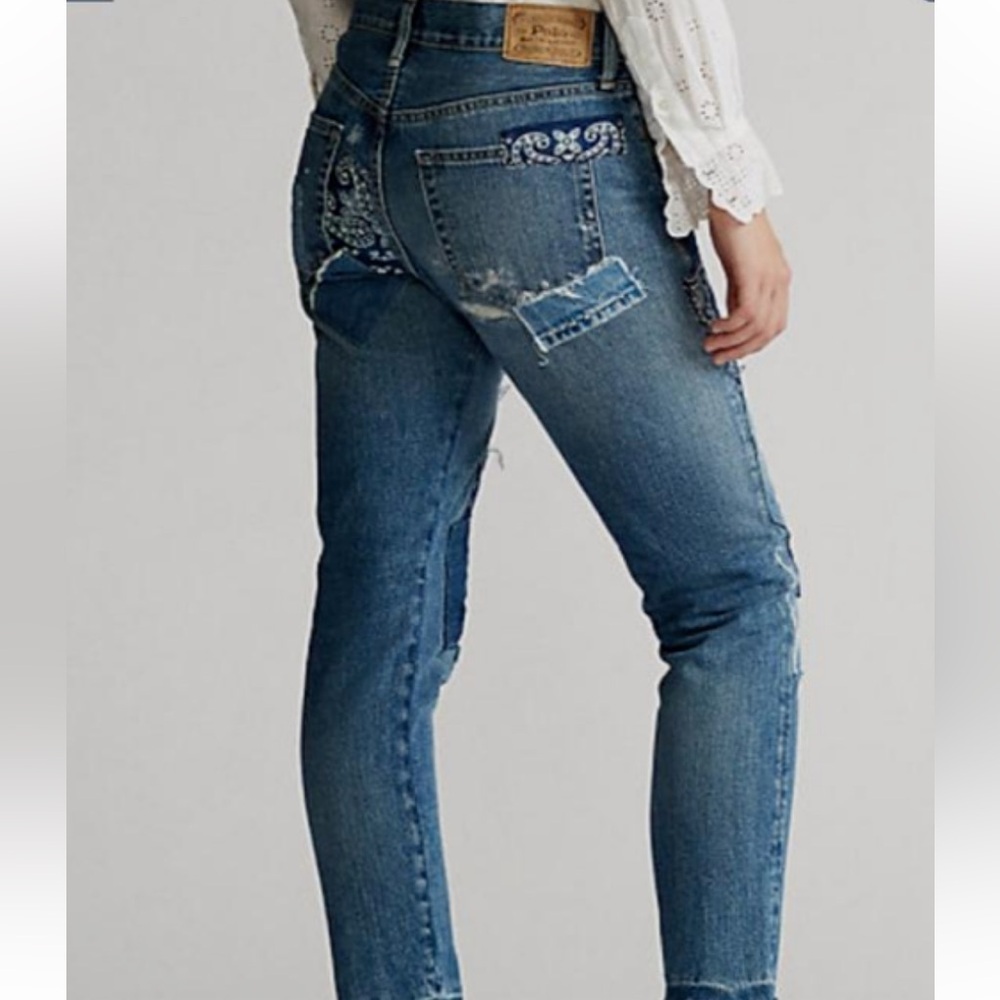 Ralph Lauren Polo
Avery Boyfriend Crop Distressed
Patchwork Jeans  size 27 - Picture 7 of 17